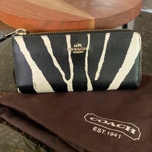 COACH Leather Zebra Print Zip Wallet Black/White